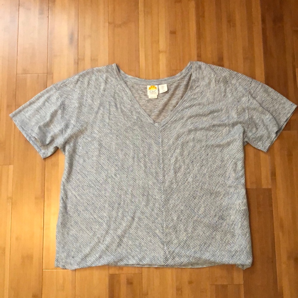 C&&C California Linen V neck top - M
